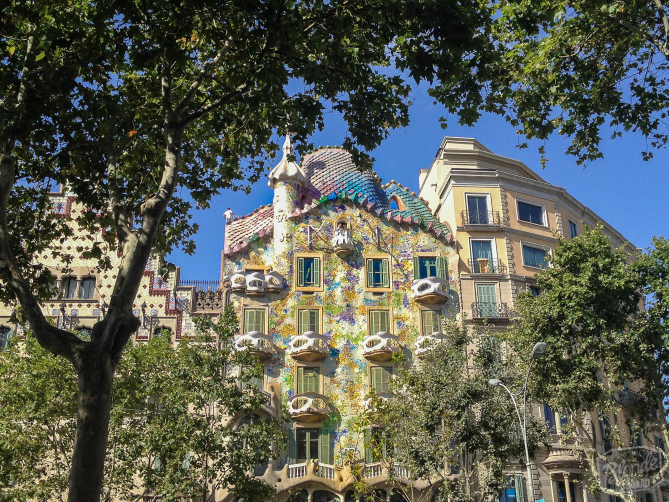 Exploring Gaudi's architecture