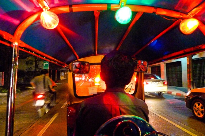Thai Tuk Tuk