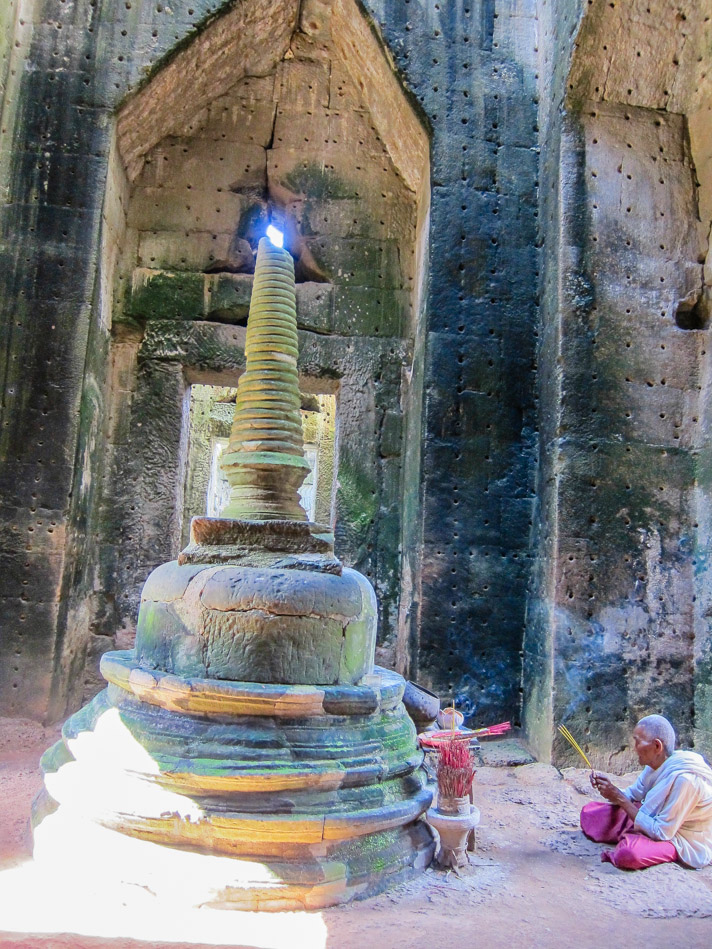 Woman at Preah Khan Temple