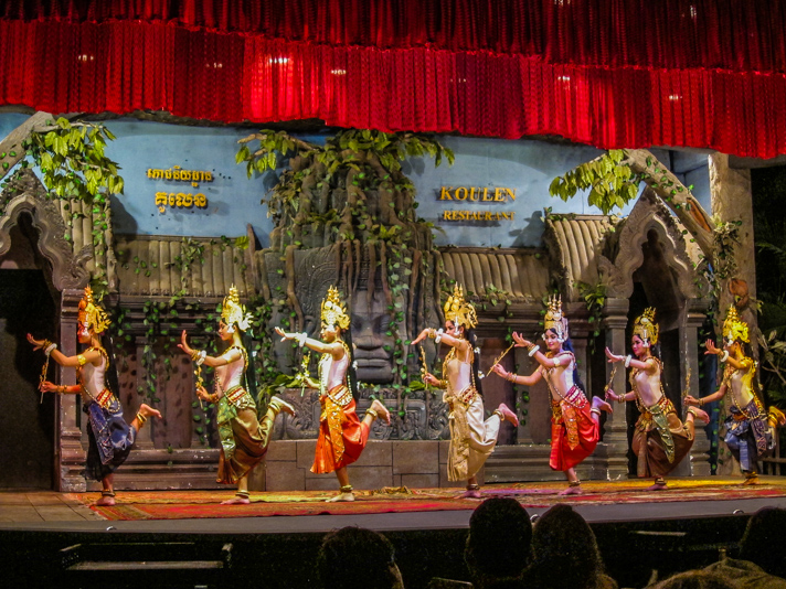 Apsara Dancers