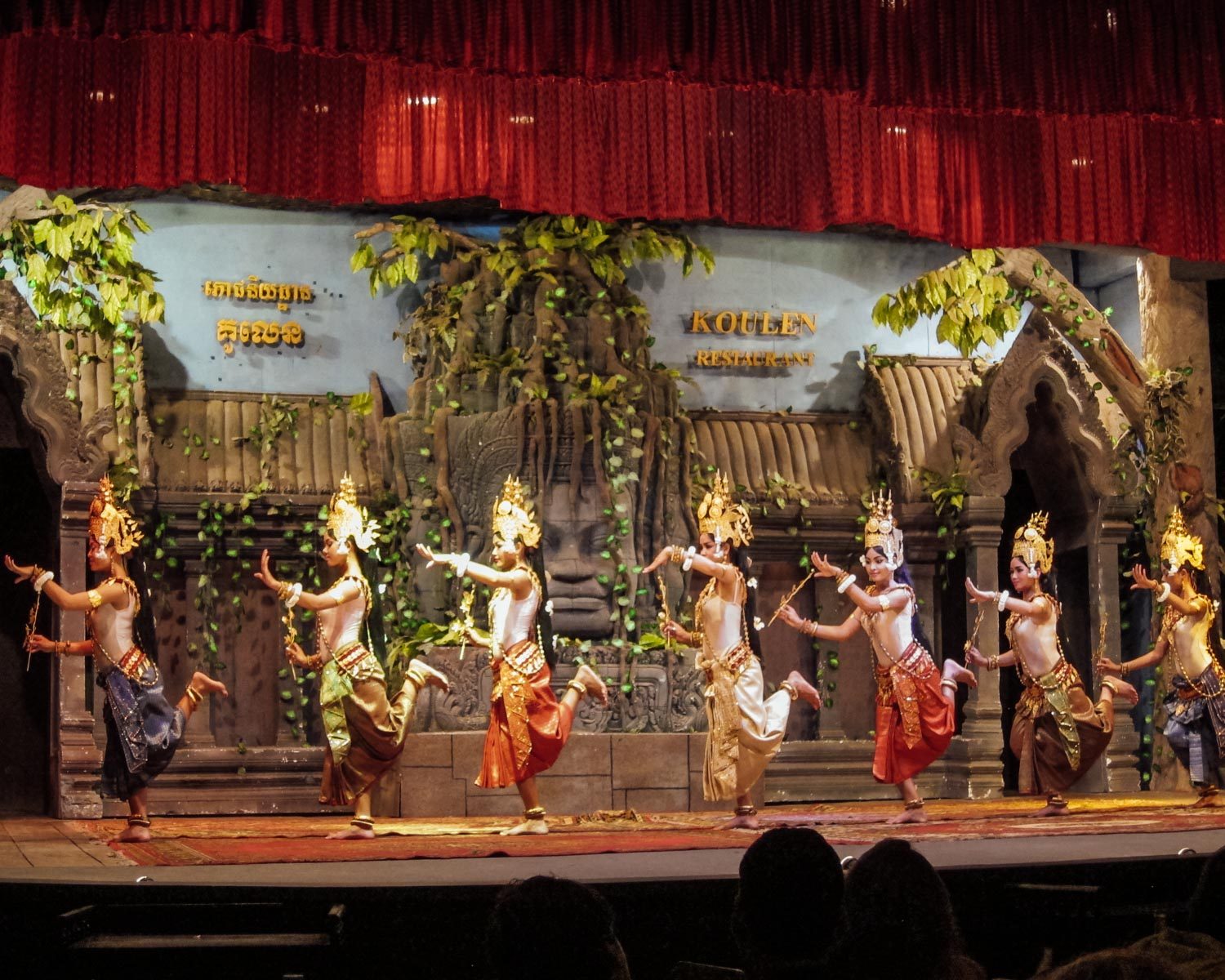 Apsara Dancers