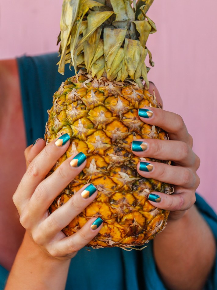 Aruba Inspired Travel Nails