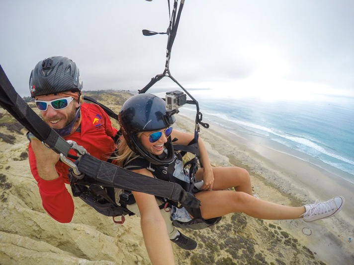 Paragliding in Torrey Pines San Diego