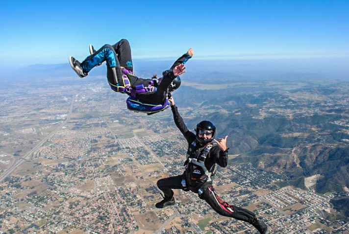 Travel Jobs Skydiver