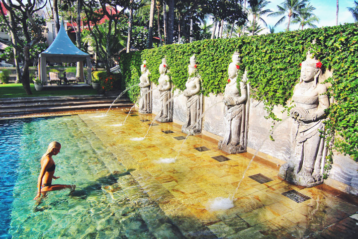 Poolside Intercontinental Resort Bali