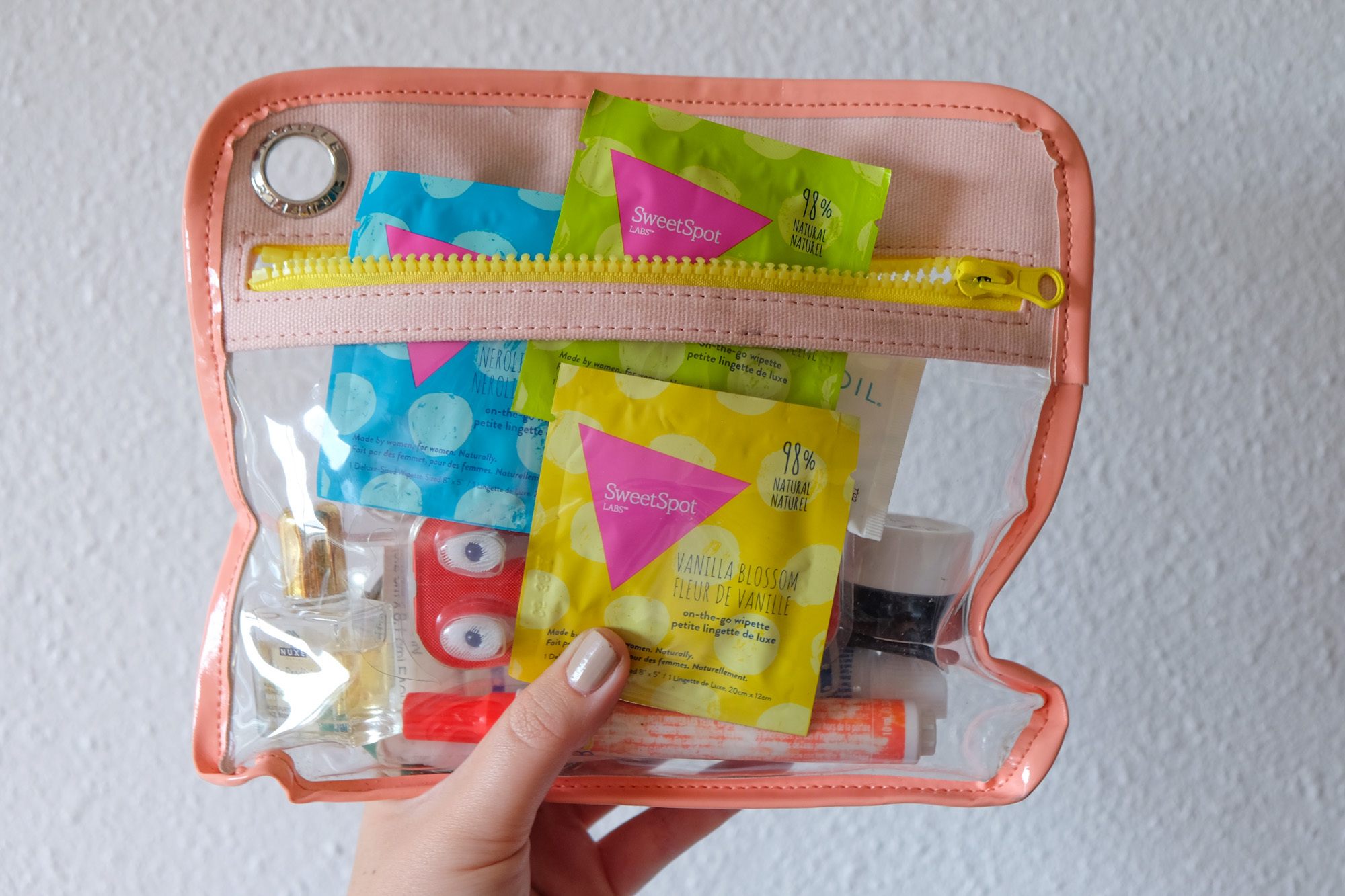 Natural Feminine Products for Girls on the Go • The Blonde Abroad