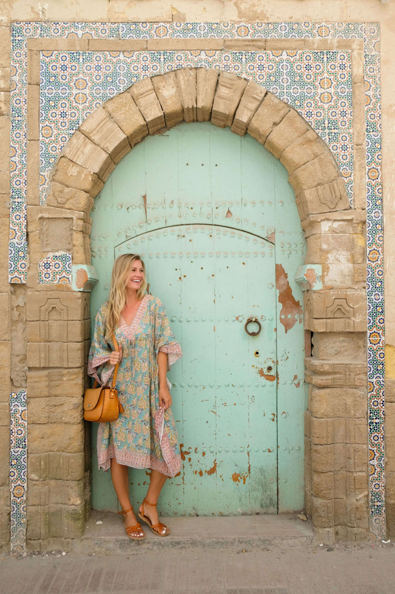blonde in chefchauoan