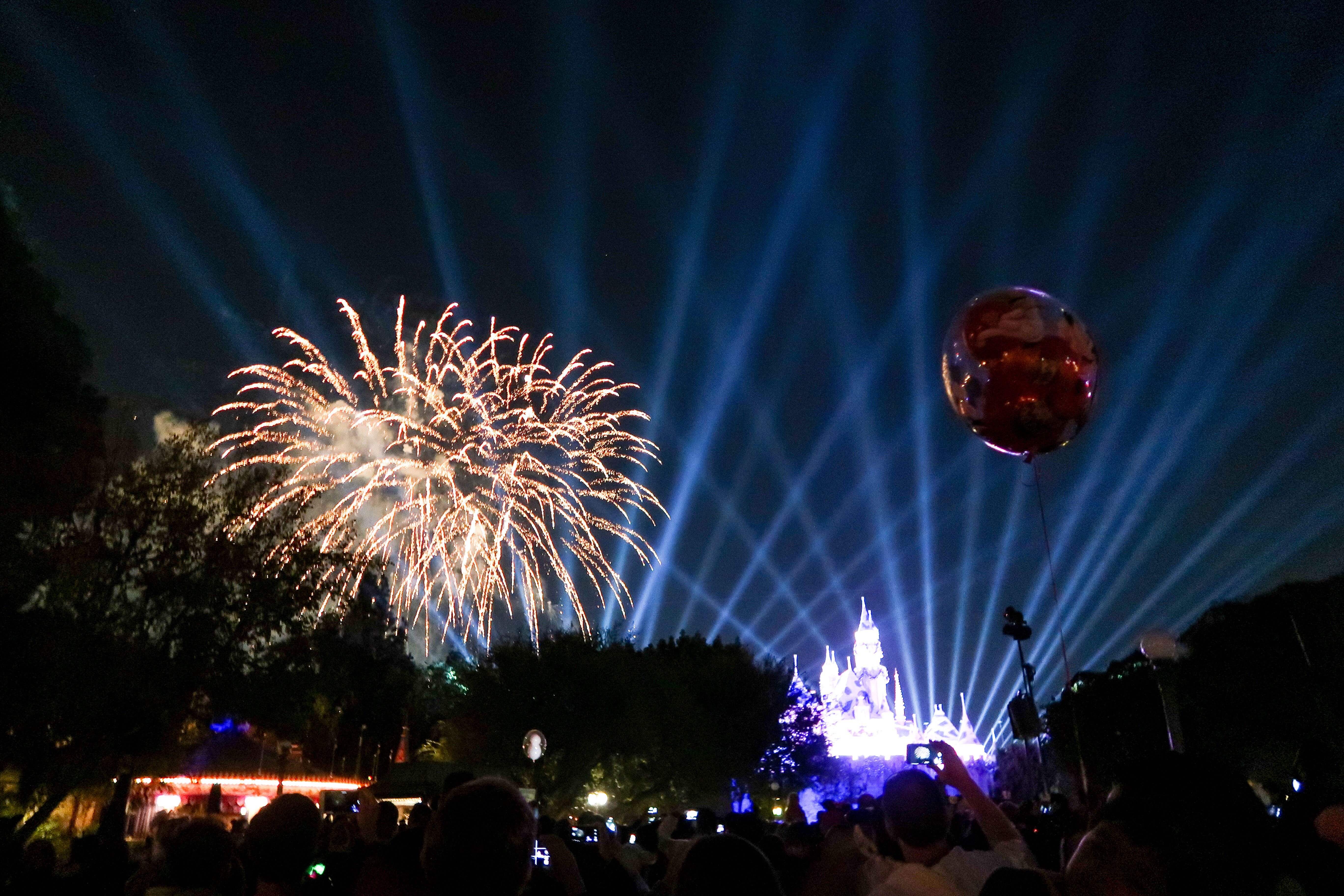 disneyland fireworks