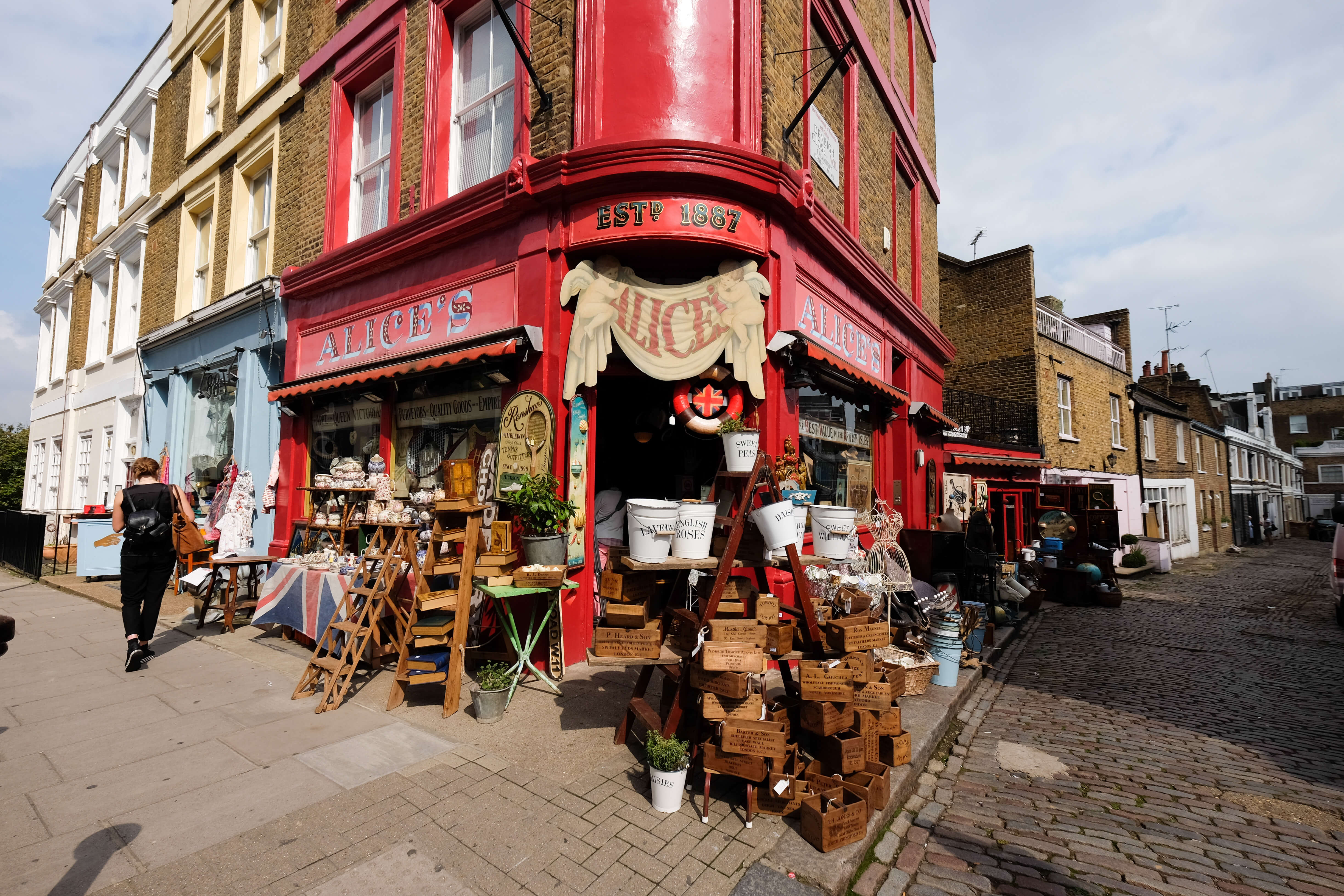 Shops near Portobello Market