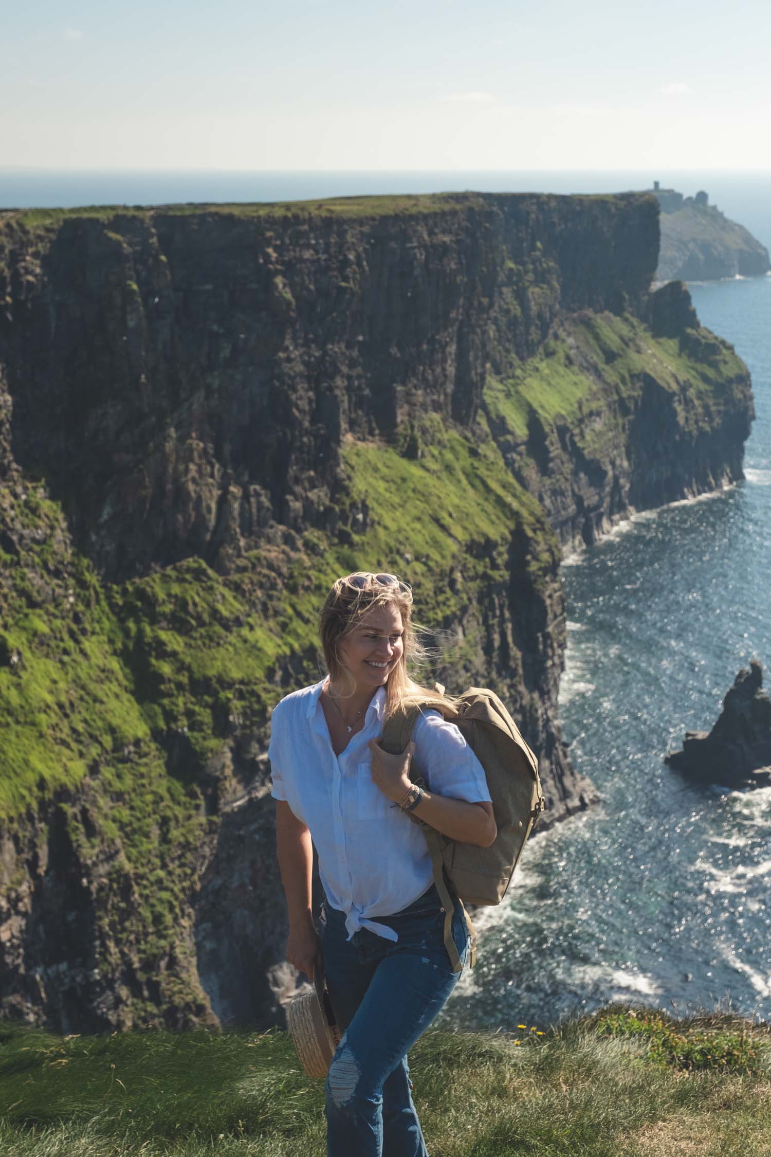 Niña rubia Europa Irlanda outfit de verano