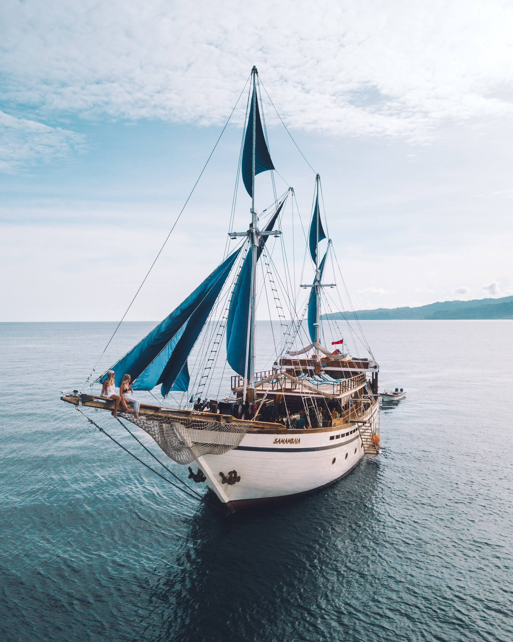 LiveAboard Boat