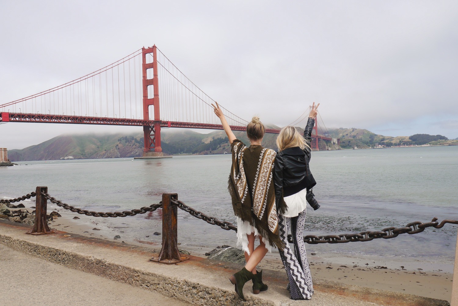 Girls at Golden Gate Bridge
