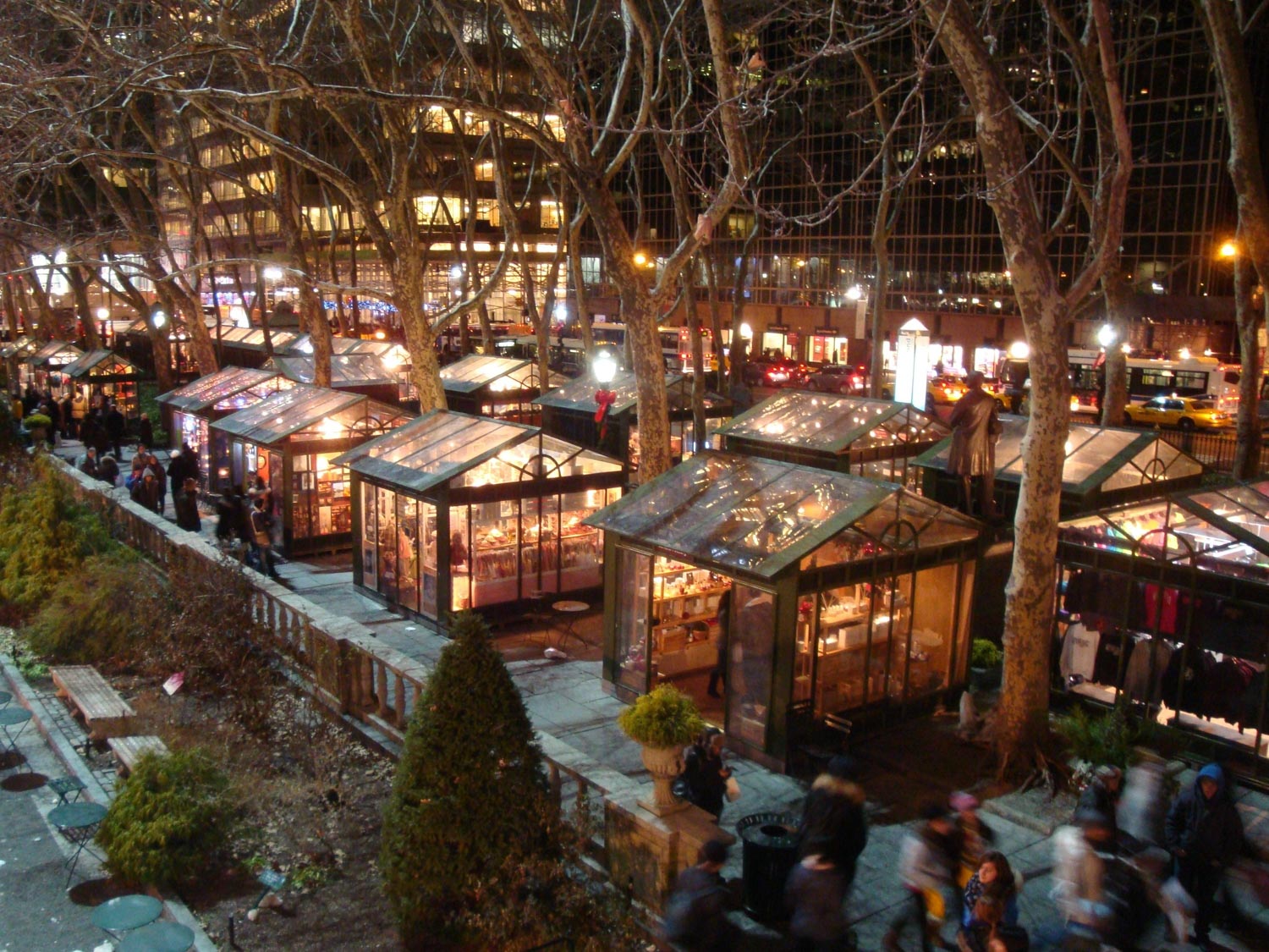 Top Things to Do in New York at Christmas • The Blonde Abroad