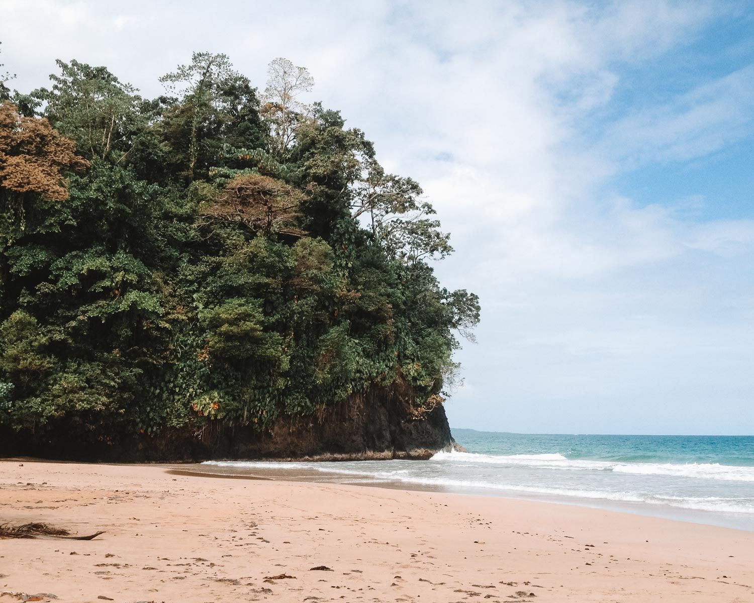 beach in panama