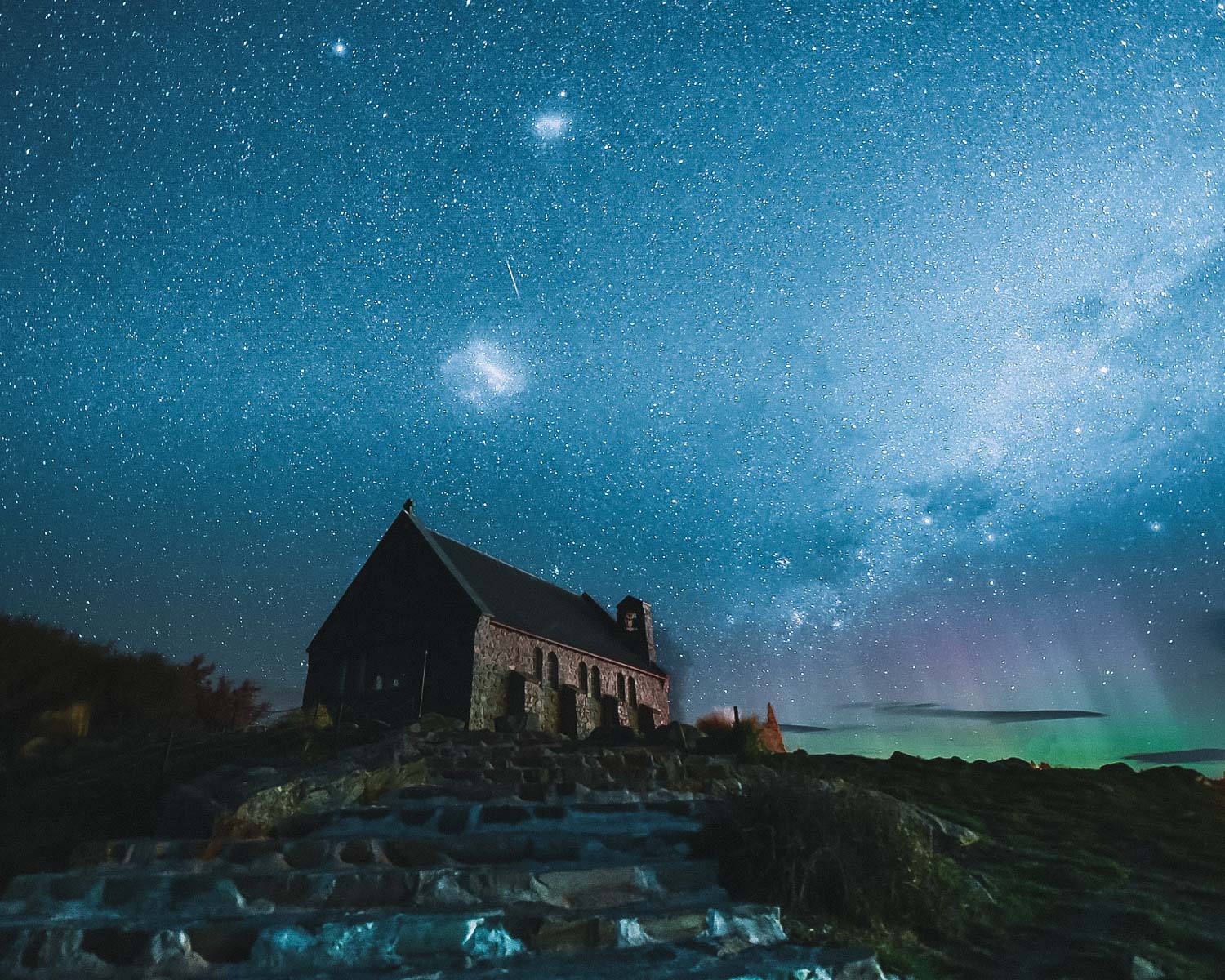 southern lights in new zealand