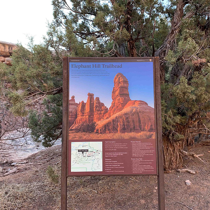 O melhor guia de bem-estar e caminhadas para Moab, Utah • The Blonde Abroad 31
