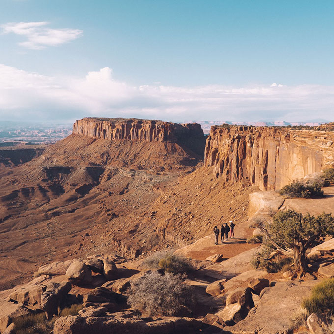 O melhor guia de bem-estar e caminhadas para Moab, Utah • The Blonde Abroad 19