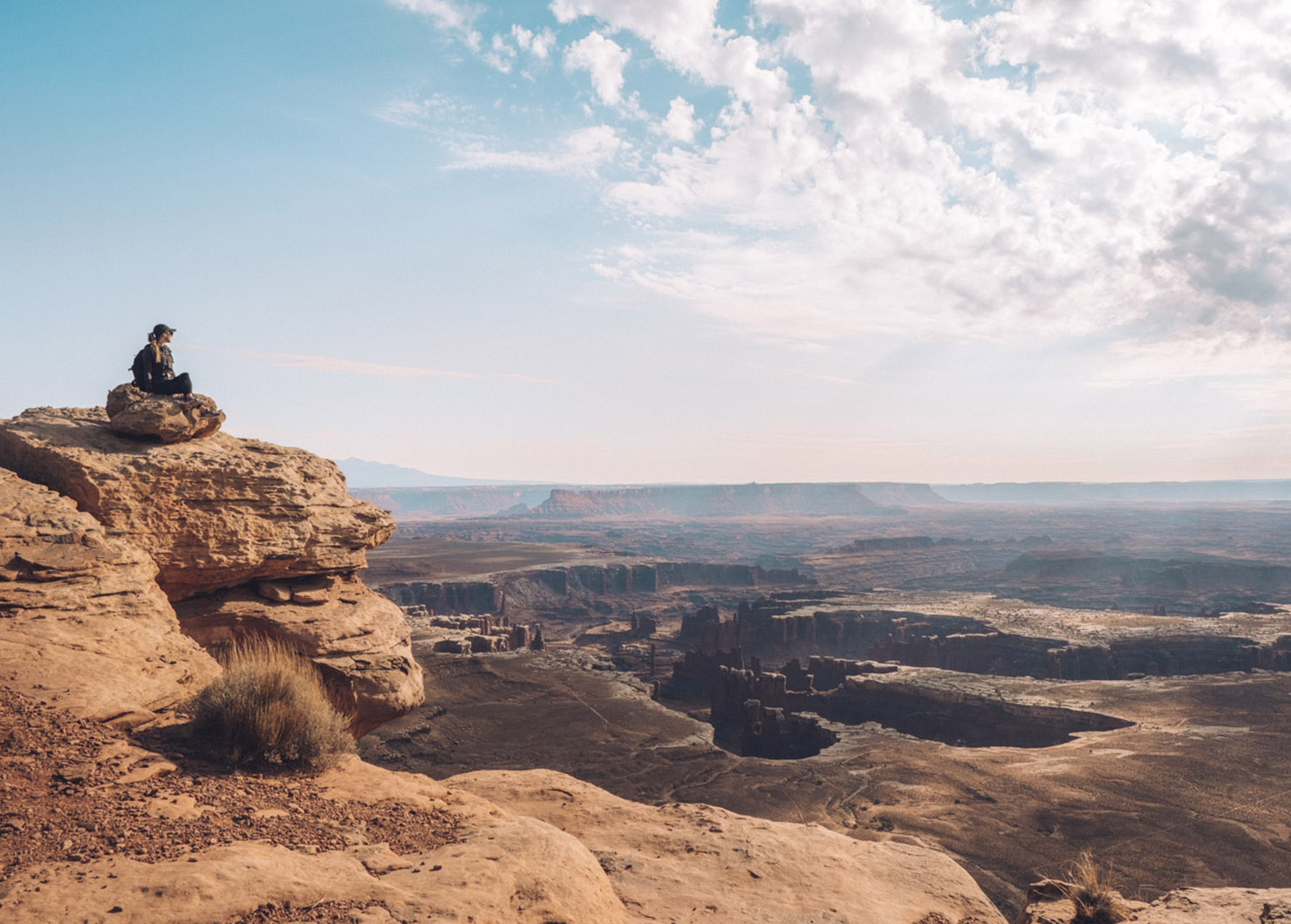 O melhor guia de bem-estar e caminhadas para Moab, Utah • The Blonde Abroad 5